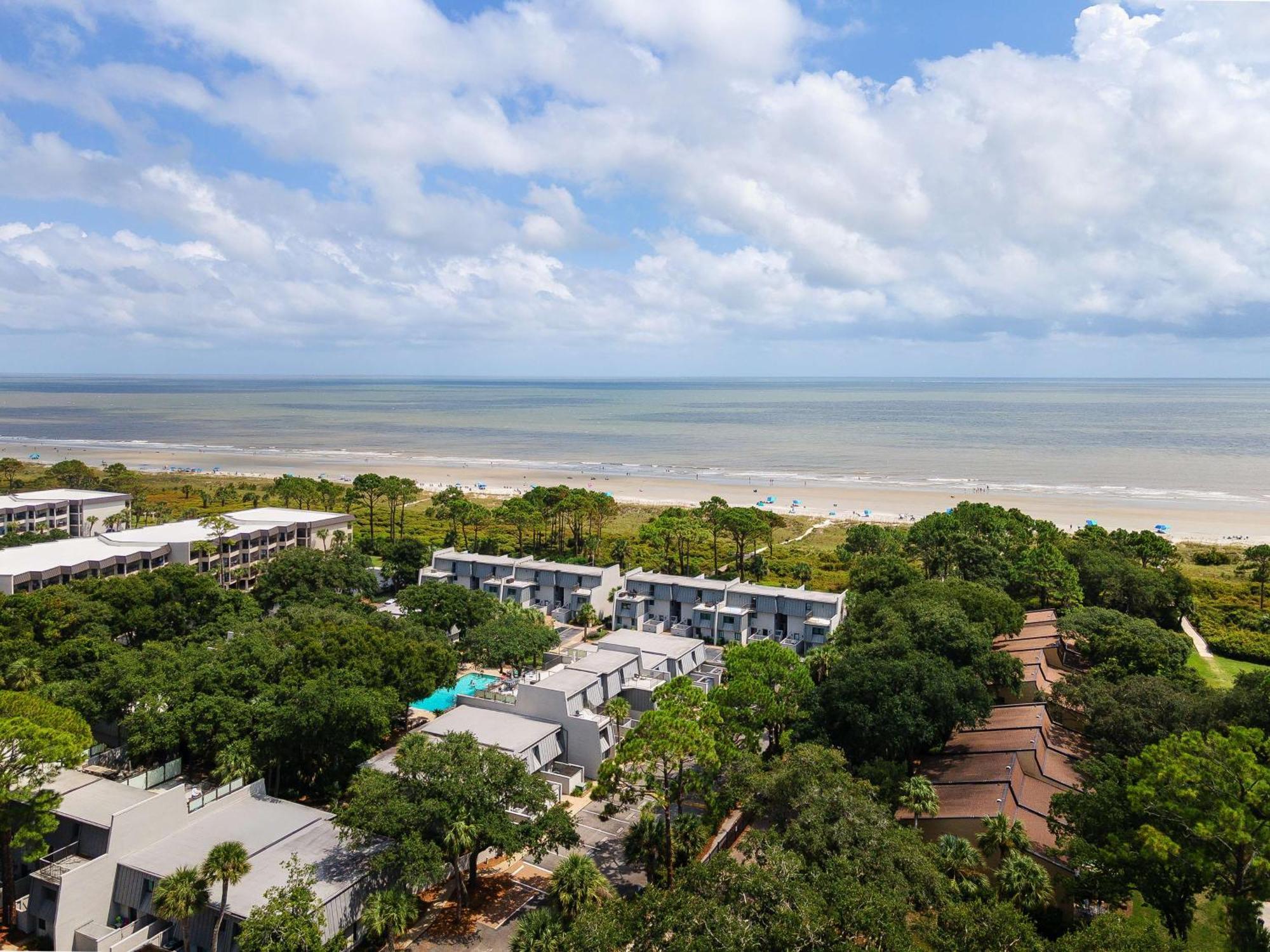 Doubletree By Hilton Hilton Head Island Hotel Exterior photo